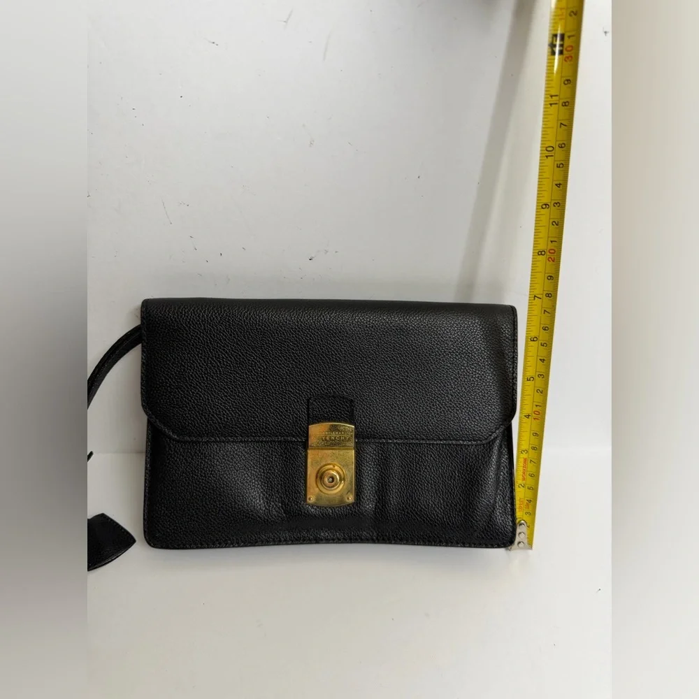 Vintage Givenchy Gentleman Black PebblLeather Pochette Clutch Wristlet Push Lock